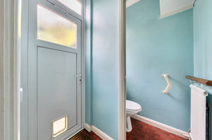 Ground floor wc- click for photo gallery